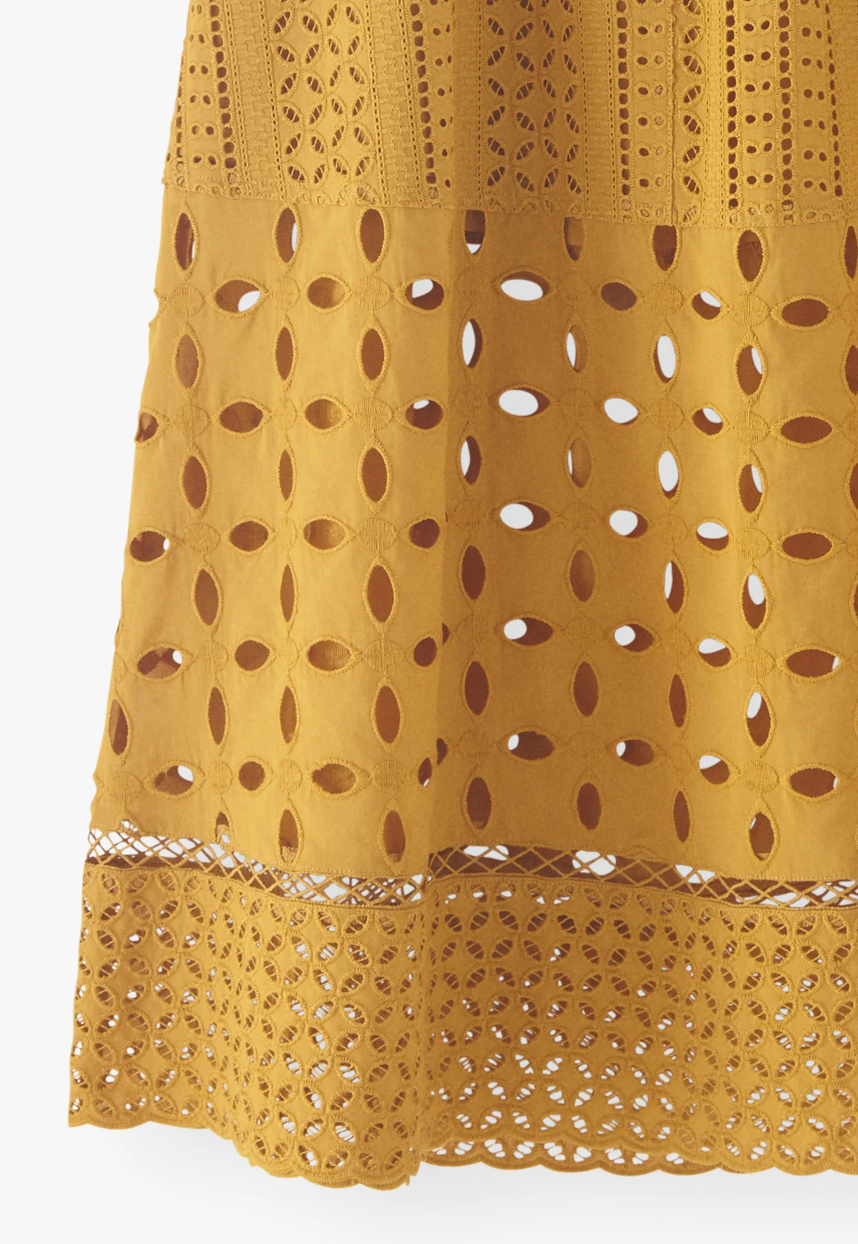 broderie_aline_skirt_5.webp Women Wrap London Dresses & Skirts*Broderie A-Line Skirt