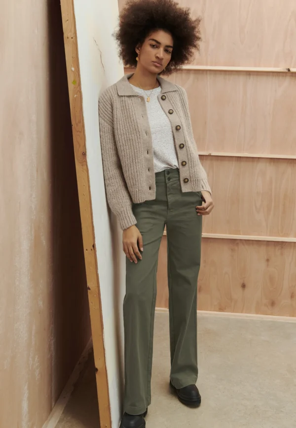 Women Wrap London Knitwear*Collared Cardigan