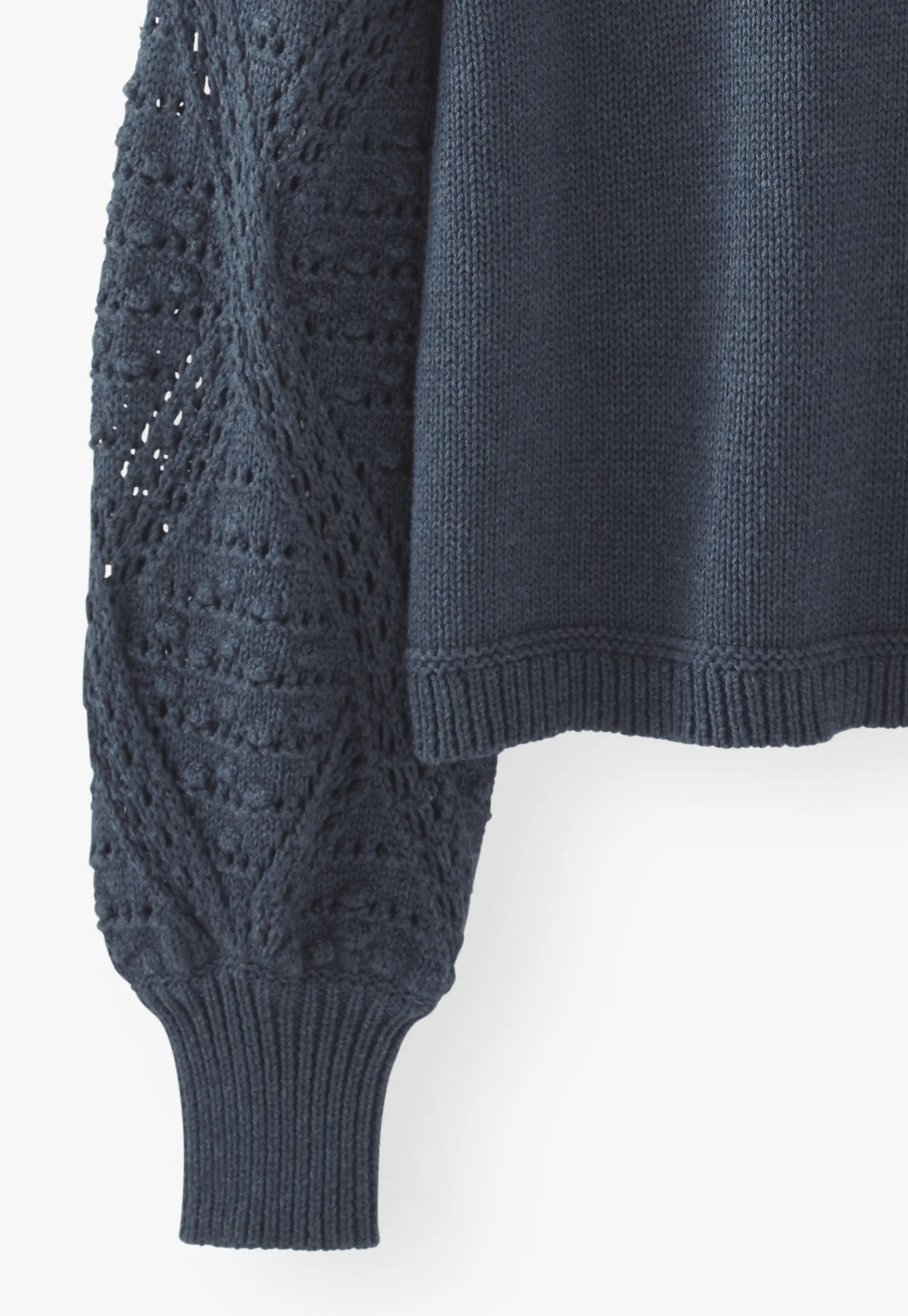 crochetstitch_sweater_5-1.webp Women Wrap London Knitwear*Crochet-Stitch Sweater