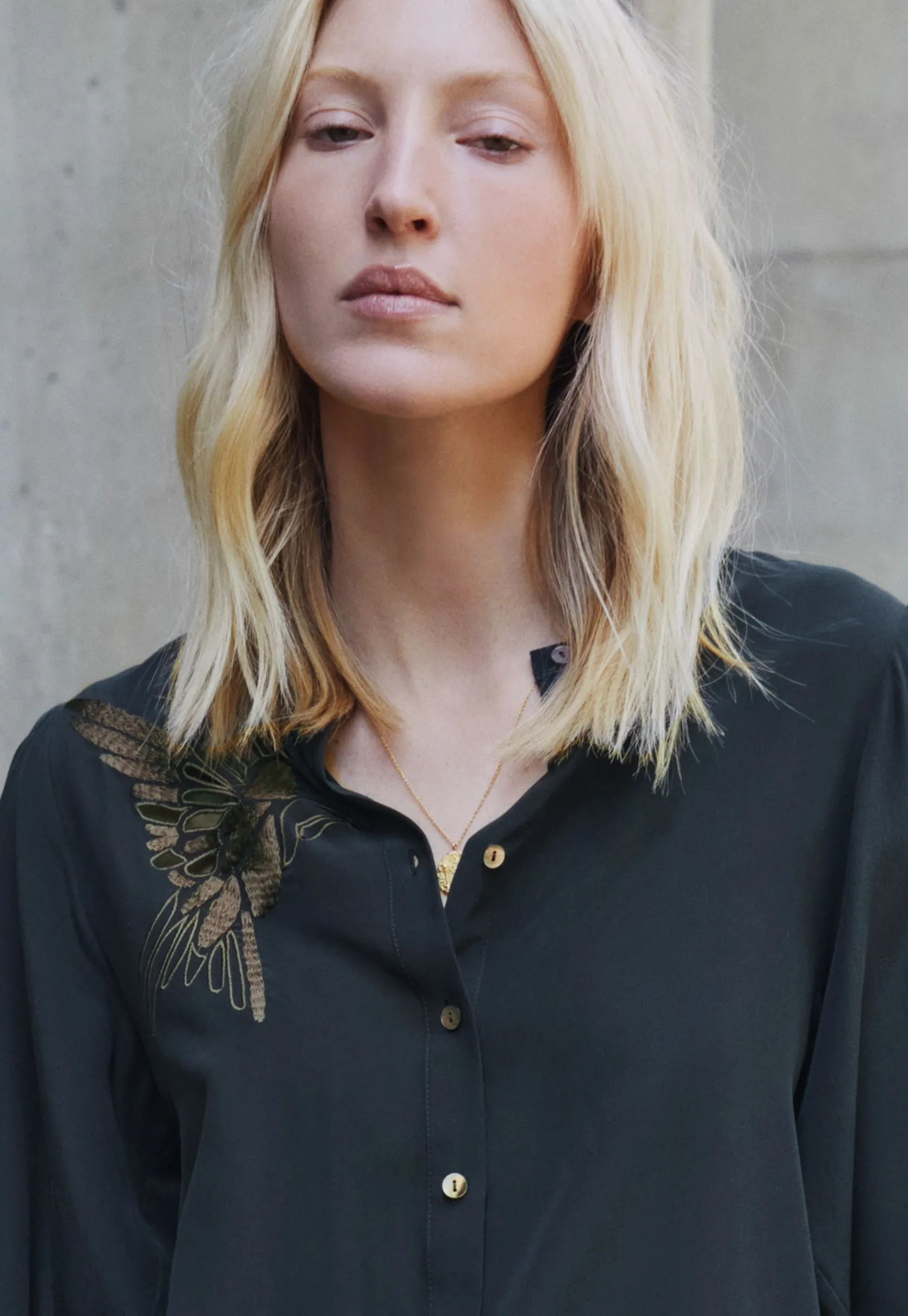 embroidered_shirt_2.webp Women Wrap London Shirts & Tops*Embroidered Shirt