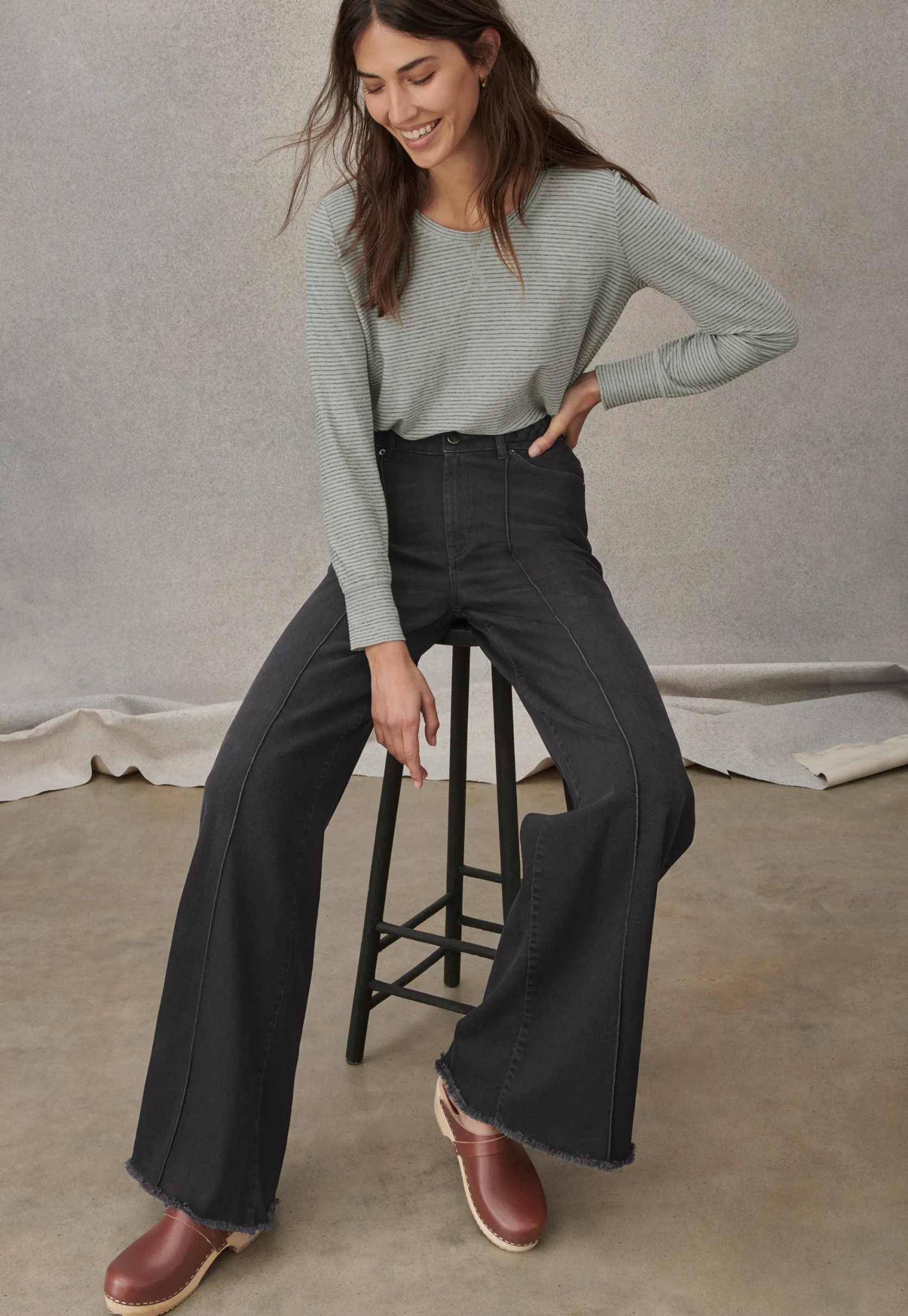 flared_jeans_2-1.webp Women Wrap London Jeans & Trousers*Flared Jeans