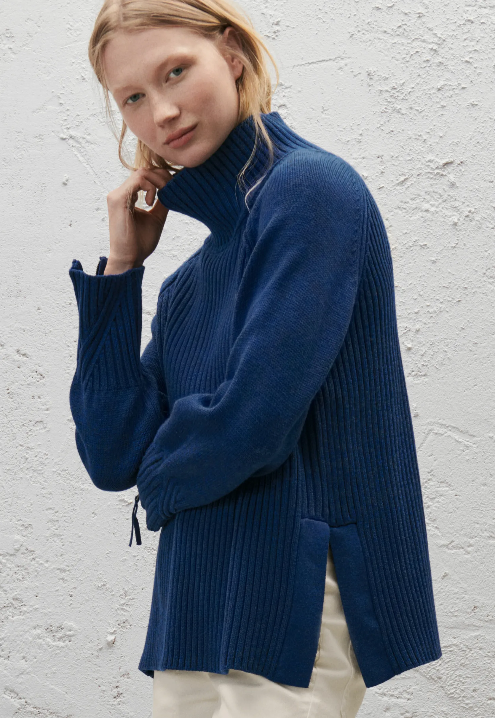 highneck_sweater_0-2.webp Women Wrap London Knitwear*High-Neck Sweater