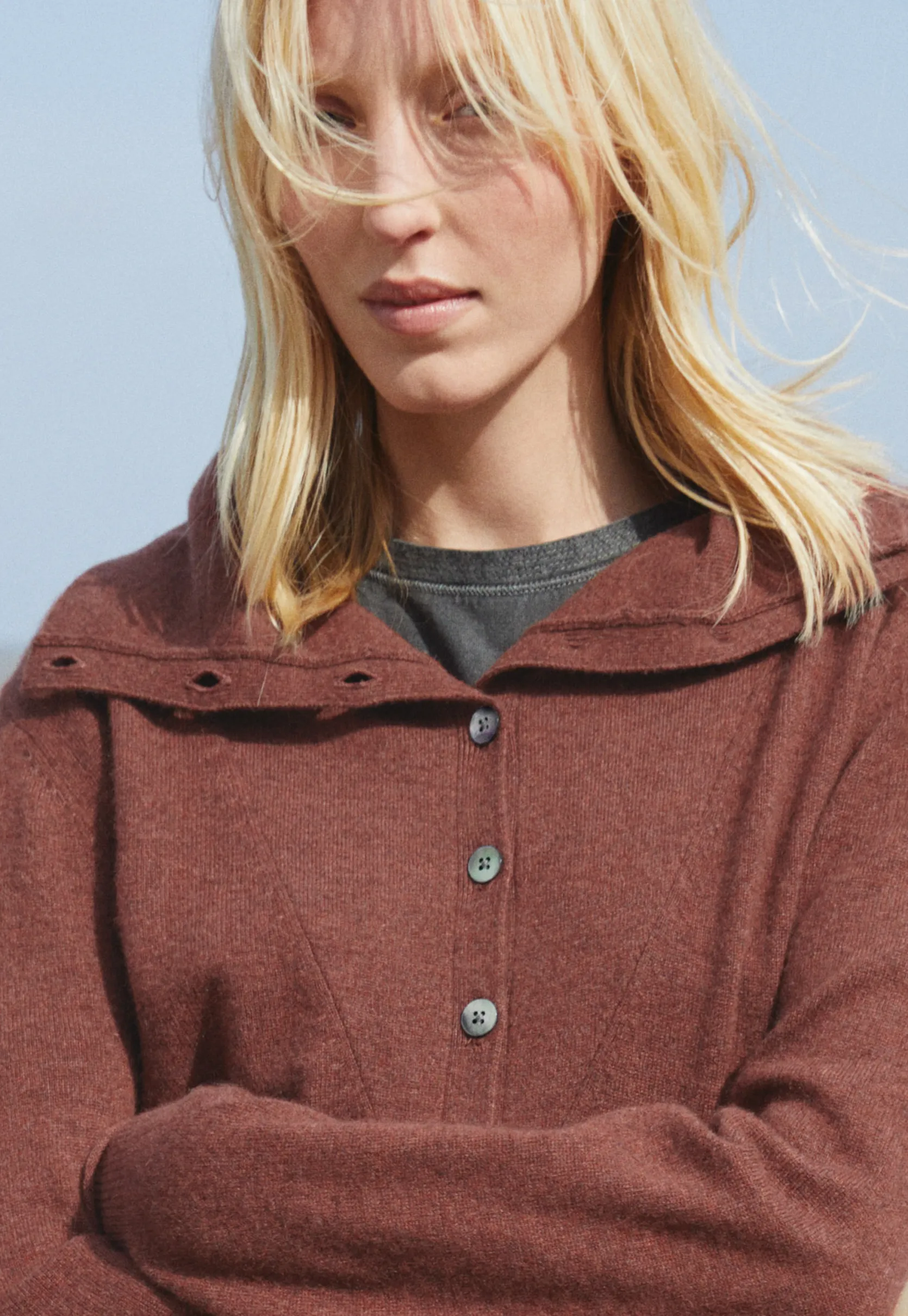 highneck_sweater_1-6.webp Women Wrap London Knitwear*High-Neck Sweater