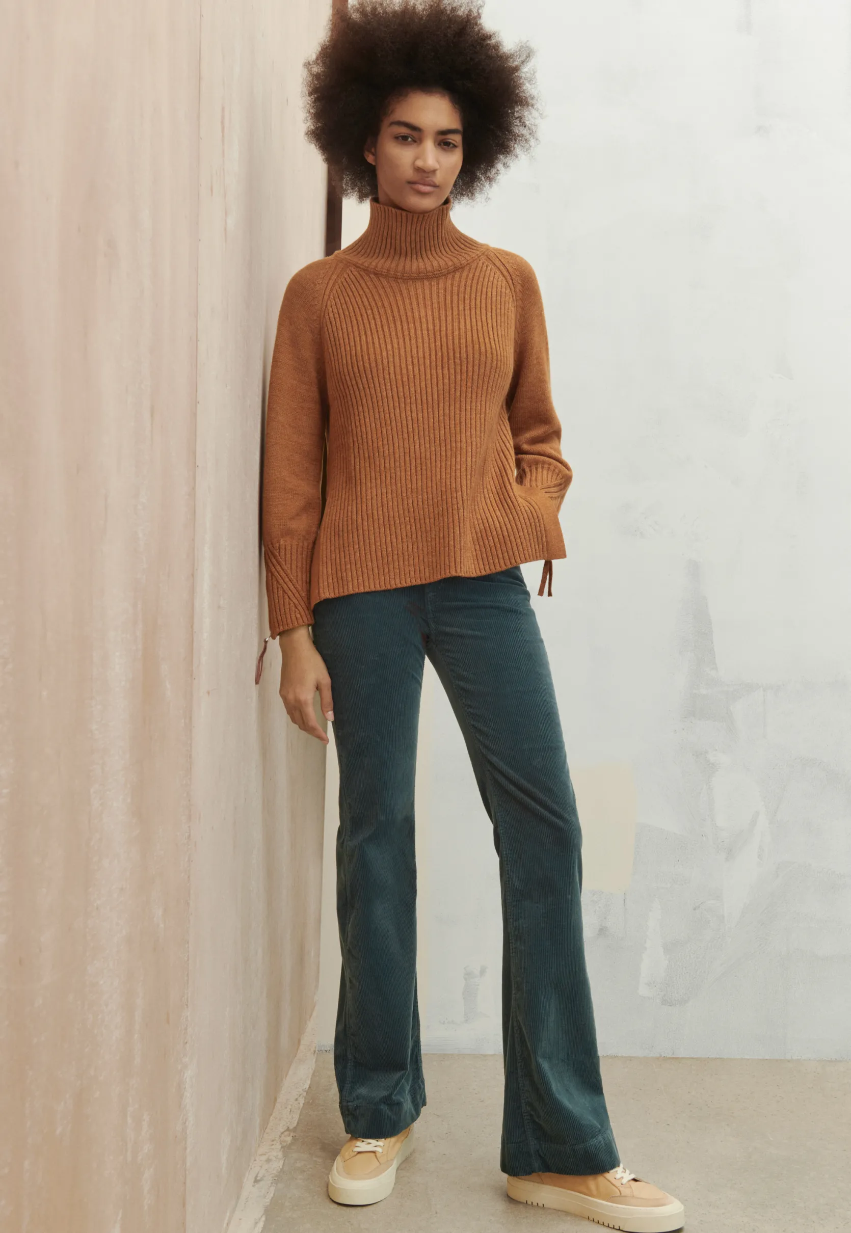 highneck_sweater_3-11.webp Women Wrap London Knitwear*High-Neck Sweater