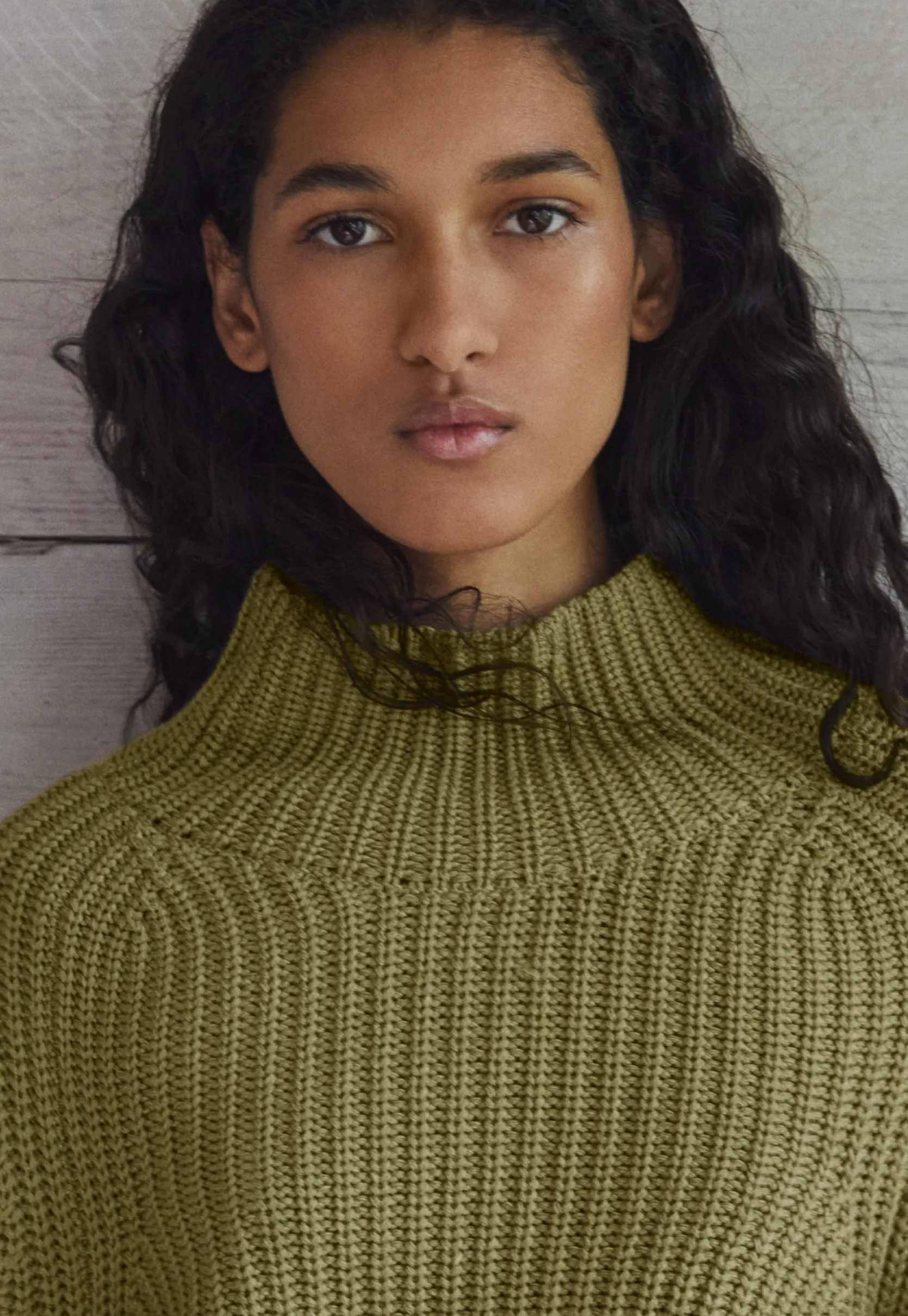 highneck_sweater_4-6.webp Women Wrap London Knitwear*High-Neck Sweater