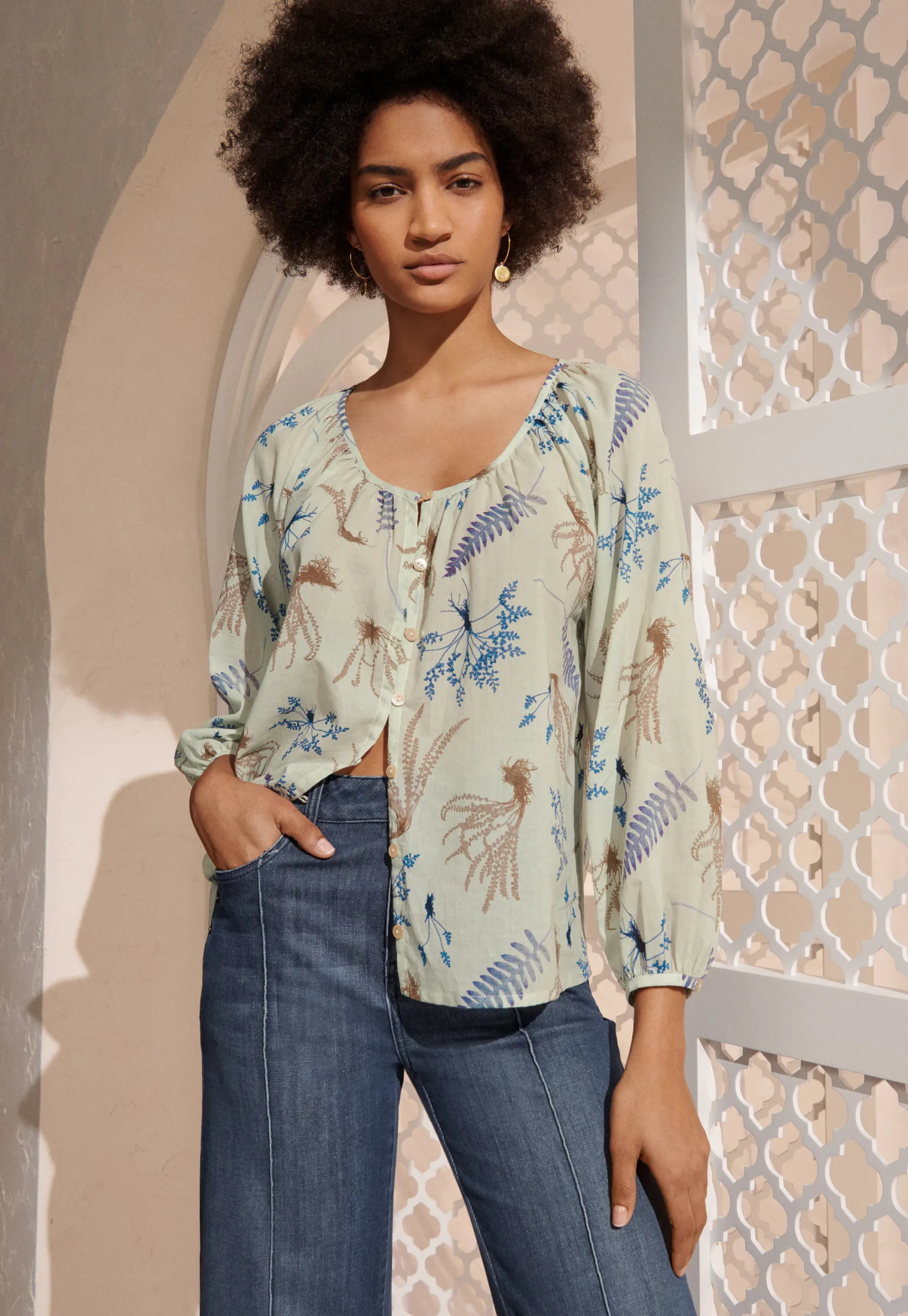 leafprint_blouse_2.webp Women Wrap London Shirts & Tops*Leaf-Print Blouse