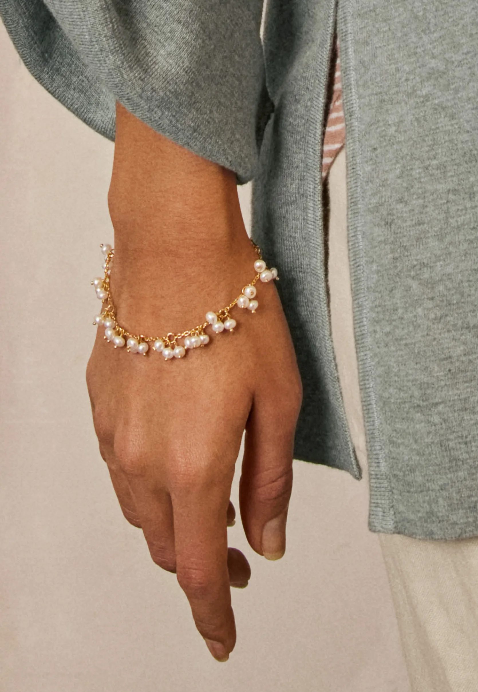minipearl_bracelet_2.webp Women Wrap London Jewellery*Mini-Pearl Bracelet