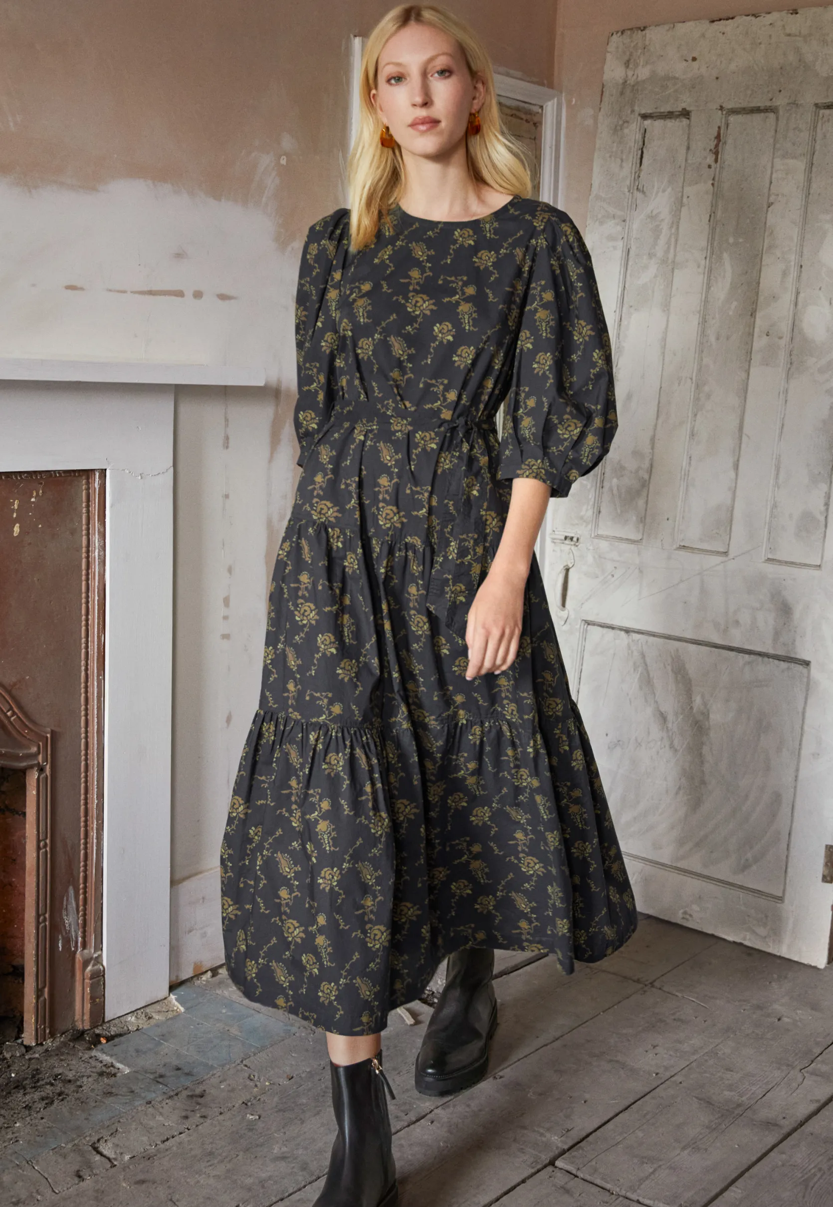printed_dress_2-1.webp Women Wrap London Dresses & Skirts*Printed Dress