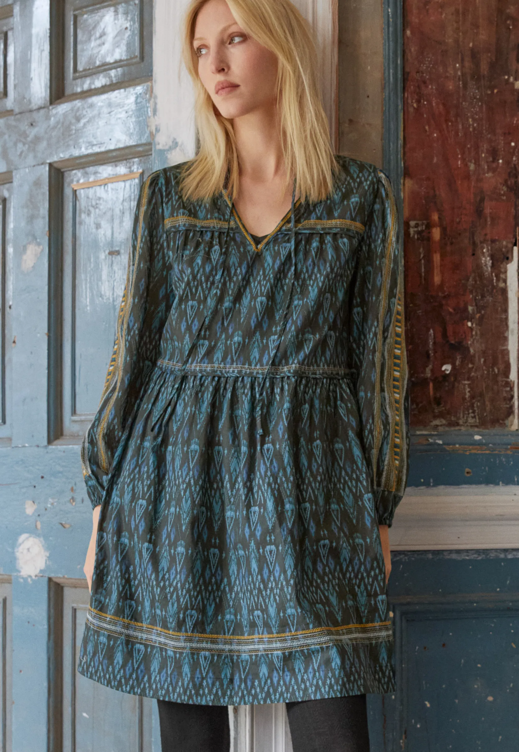 printed_notchneck_dress_0.webp Women Wrap London Dresses & Skirts*Printed Notch-Neck Dress