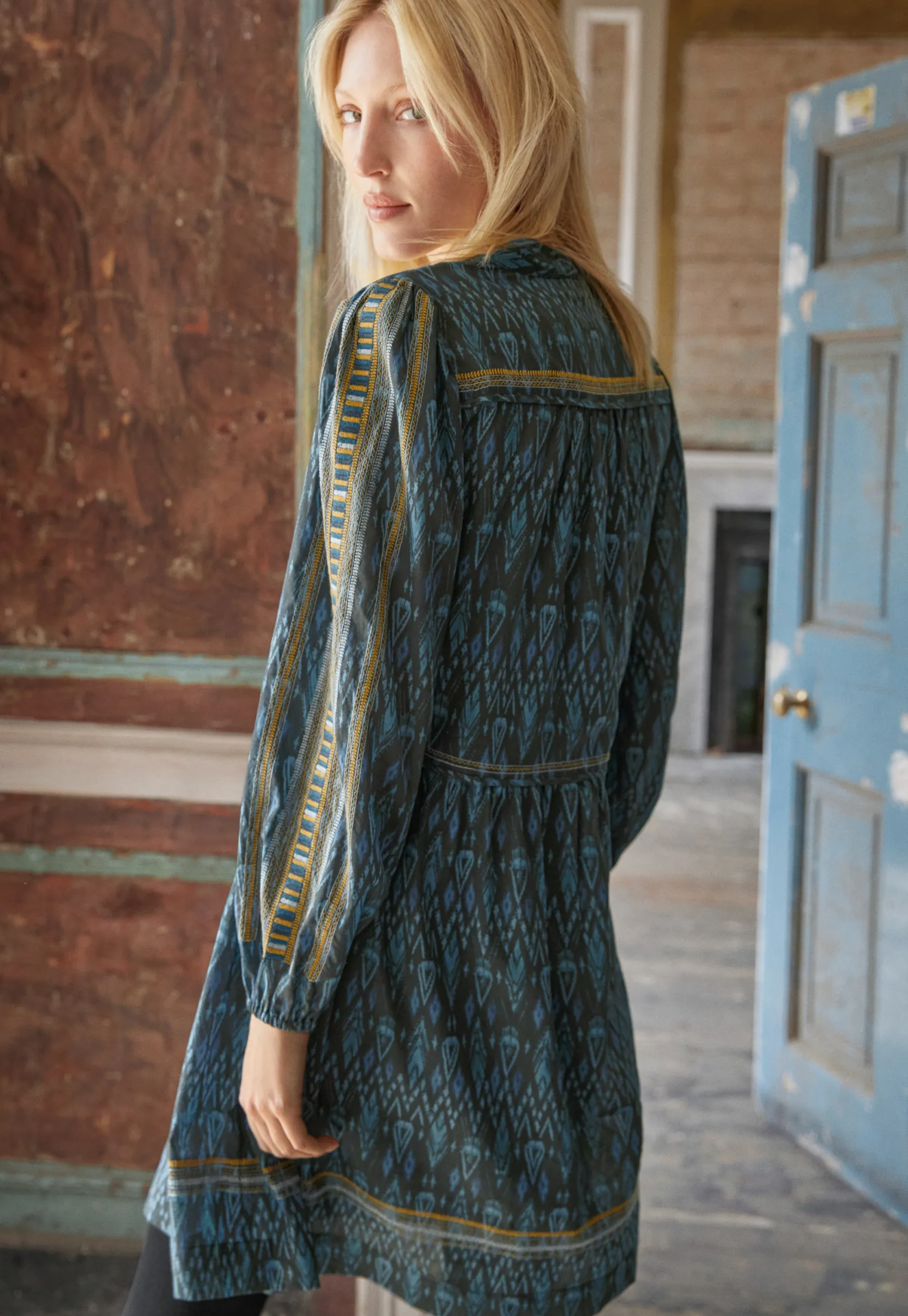 printed_notchneck_dress_2.webp Women Wrap London Dresses & Skirts*Printed Notch-Neck Dress