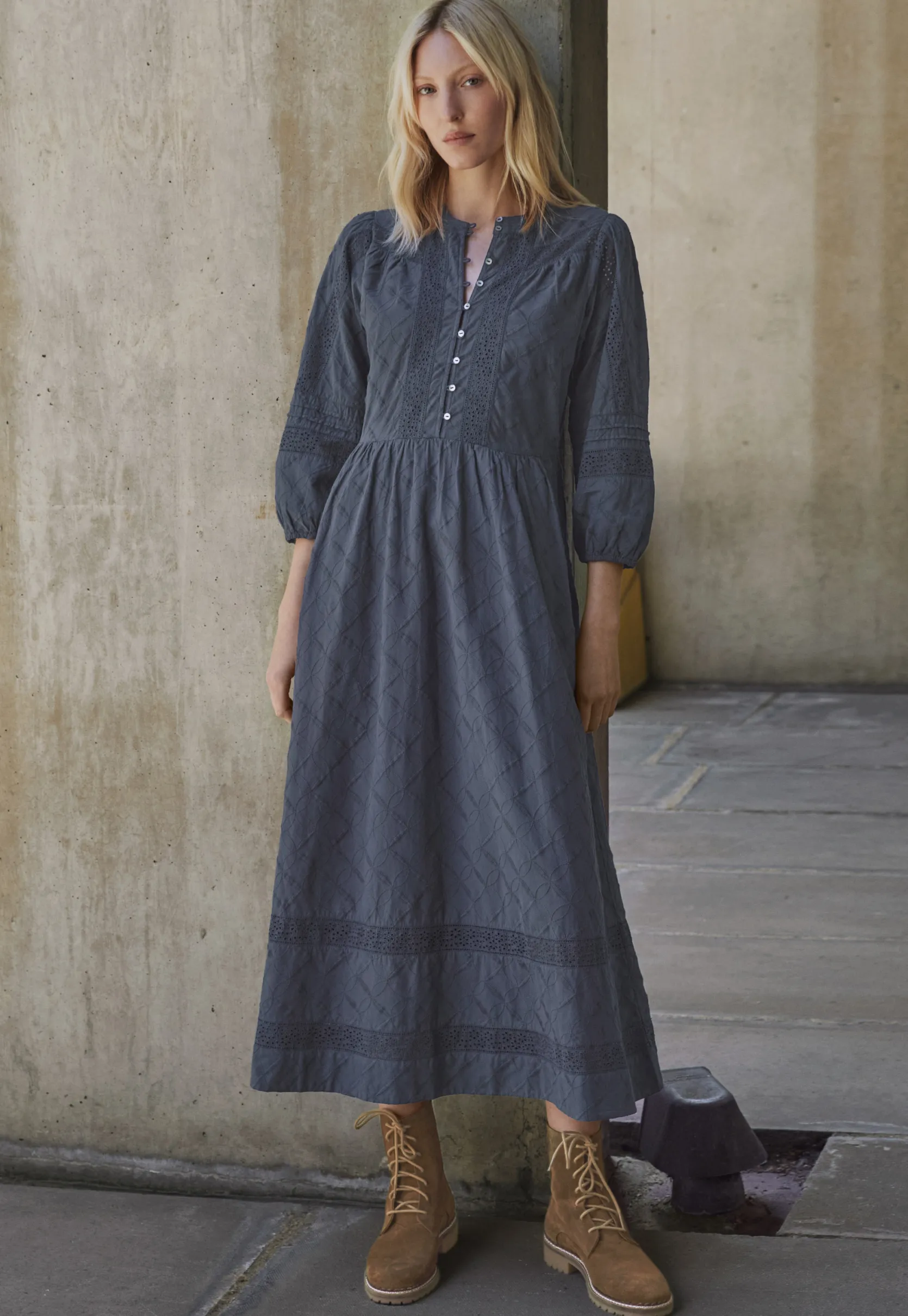 schiffli_dress_2.webp Women Wrap London Dresses & Skirts*Schiffli Dress