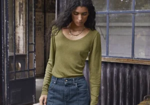 Women Wrap London Jersey Tops*Scoop-Neck Top