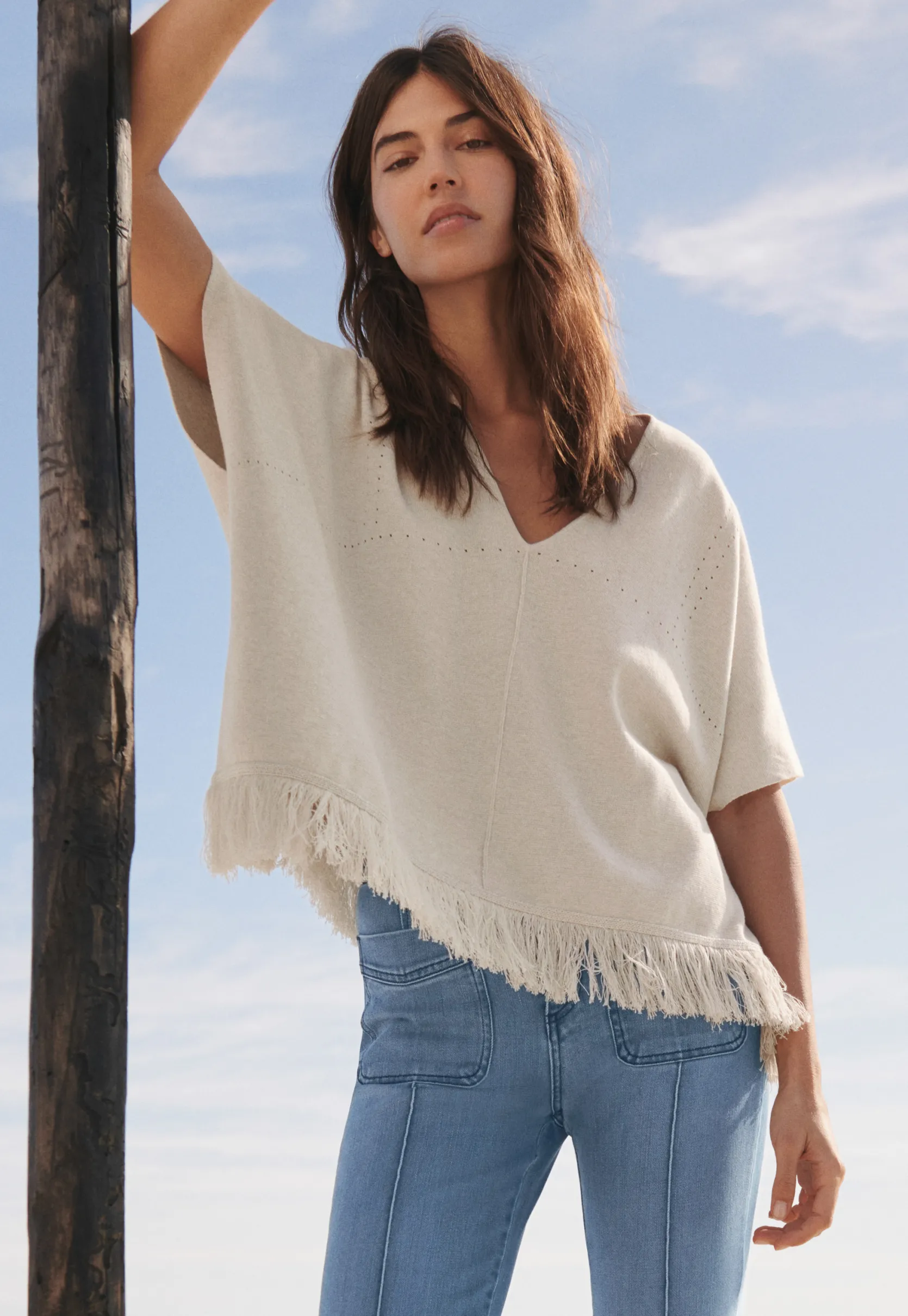 tassel_poncho_0-1.webp Women Wrap London Knitwear*Tassel Poncho