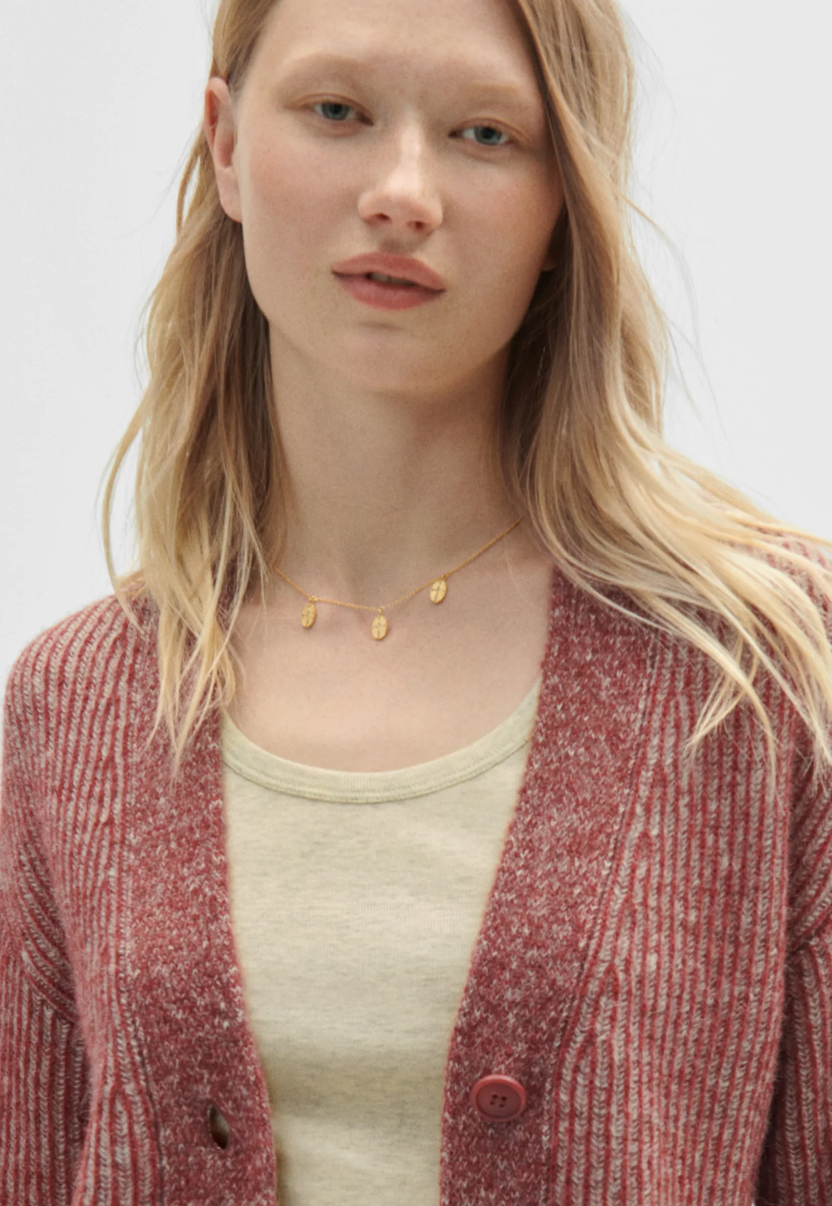 vneck_cardigan_2-1.webp Women Wrap London Knitwear*V-Neck Cardigan