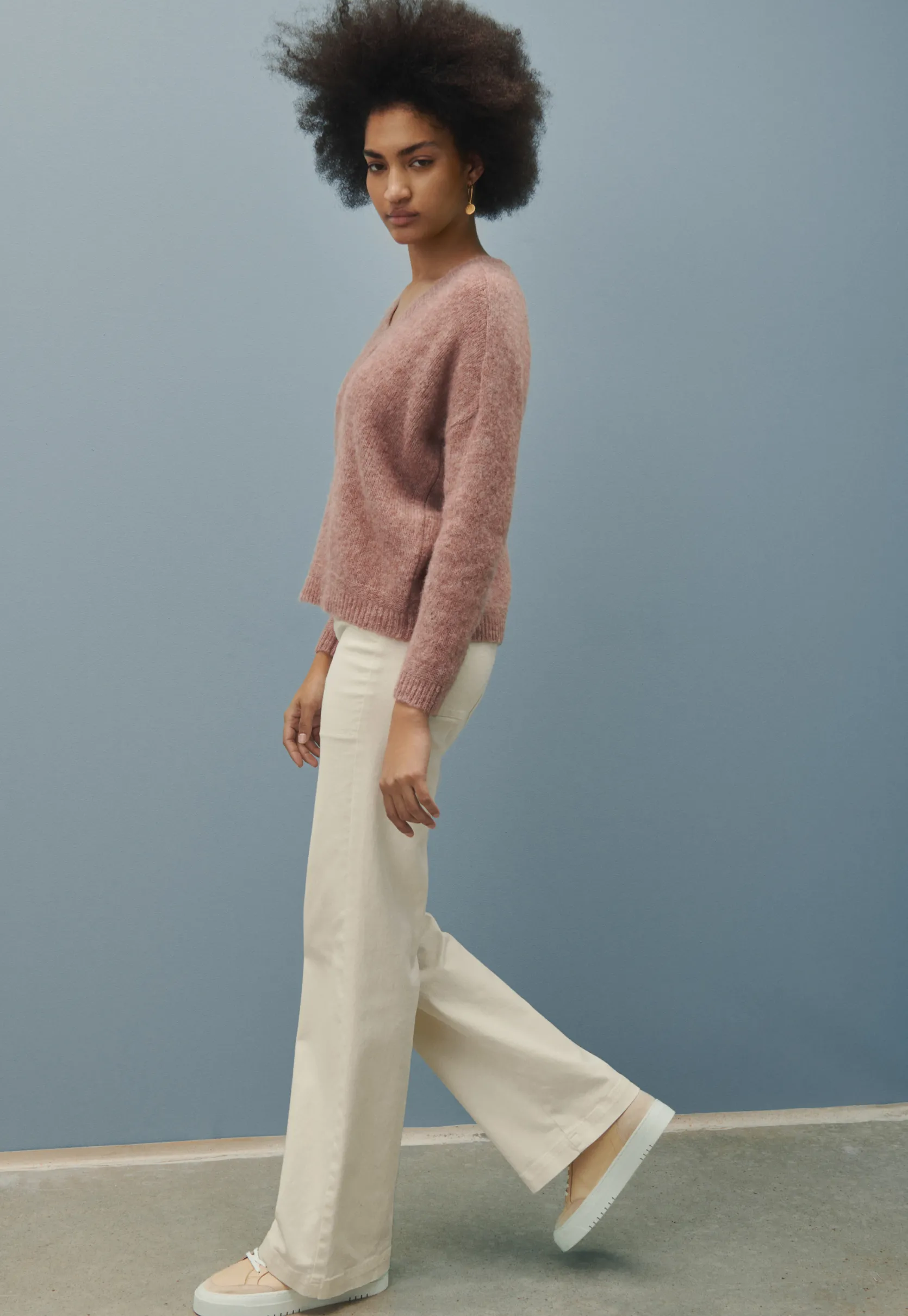 vneck_sweater_3-2.webp Women Wrap London Knitwear*V-Neck Sweater