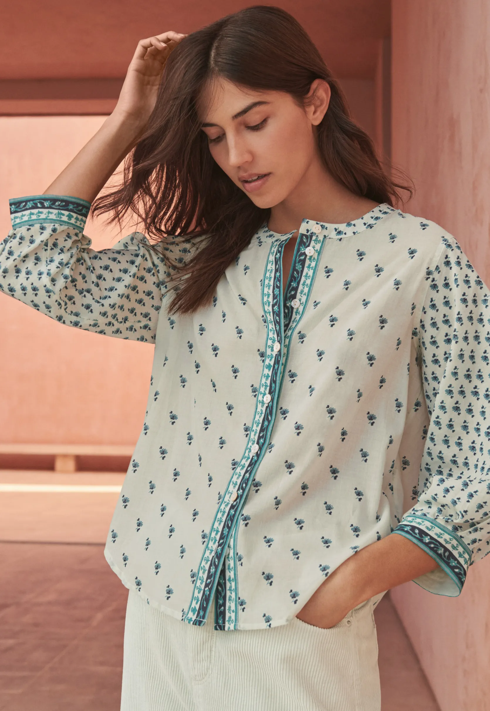 woodblockprinted_patchwor_0-1.webp Women Wrap London Shirts & Tops*Woodblock-Printed Patchwork Shirt