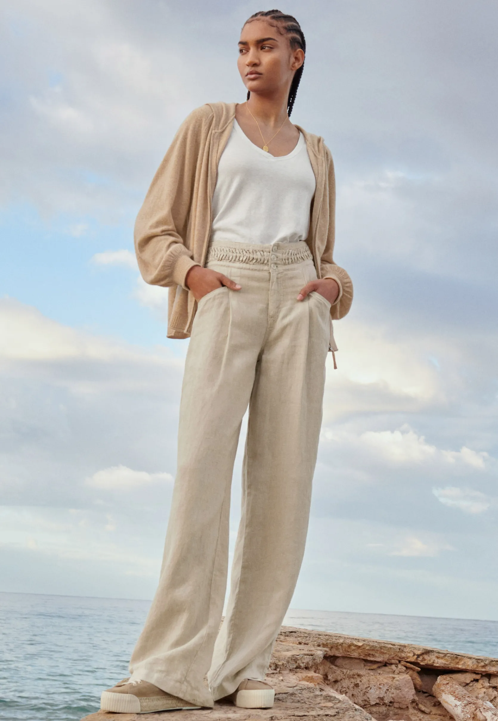 zipup_hoodie_1-3.webp Women Wrap London Knitwear*Zip-Up Hoodie